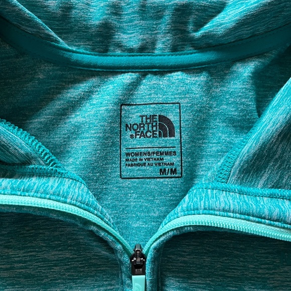 Womens North Face quarter zip - Picture 2 of 4